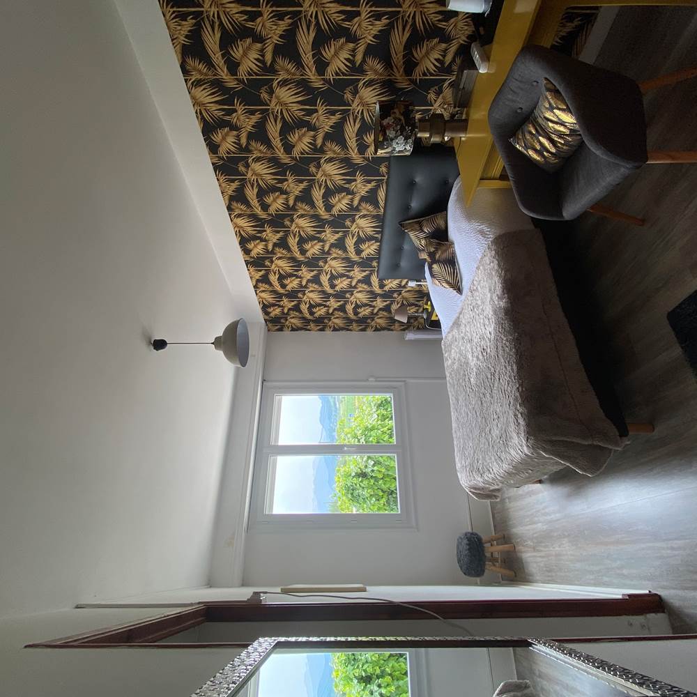 chambre-spacieuse-pyrenees-lourdes-barlest-hebergement-calme-voyage-couple-famille.jpg-gallery